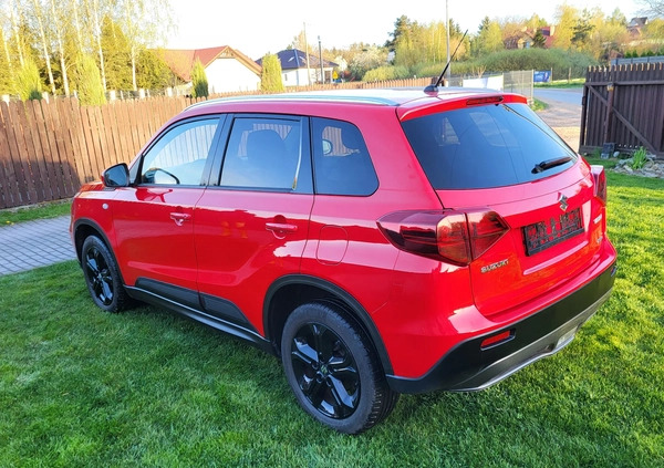 Suzuki Vitara cena 67500 przebieg: 93000, rok produkcji 2019 z Skawina małe 37